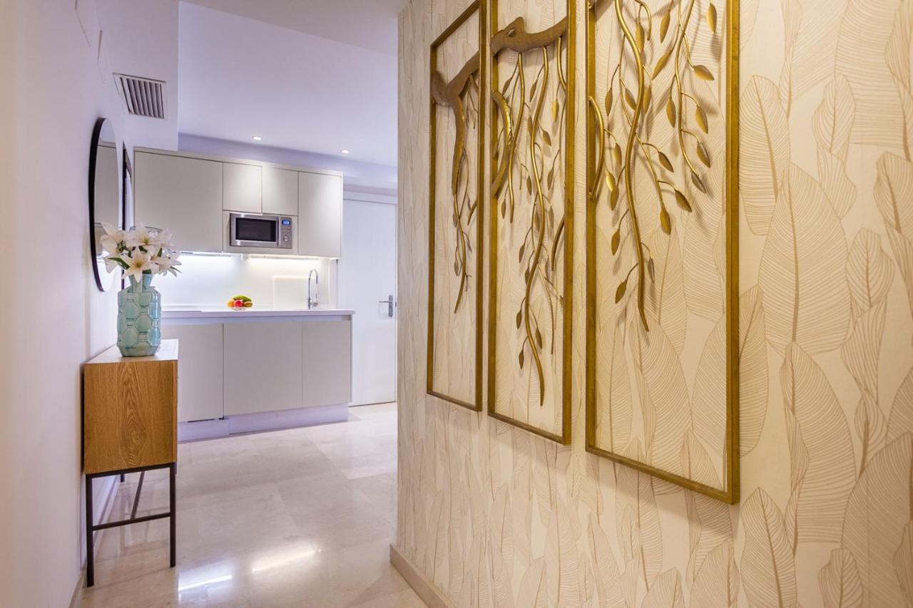 Apartamento Living By Cathedral Seville Exterior photo