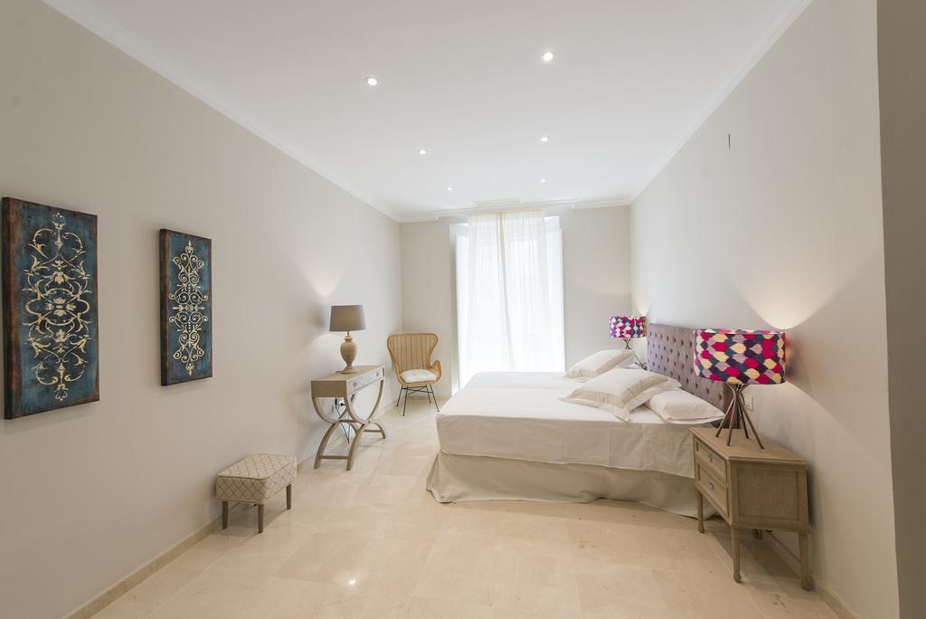 Apartamento Living By Cathedral Seville Exterior photo