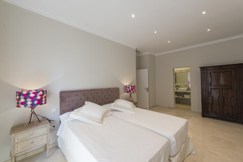 Apartamento Living By Cathedral Seville Exterior photo